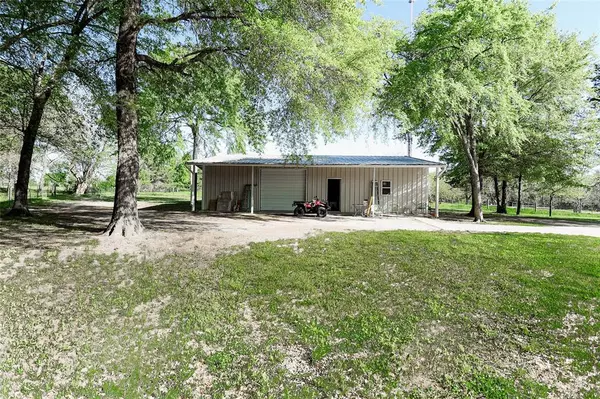 Bonham, TX 75418,679 County Road 1465