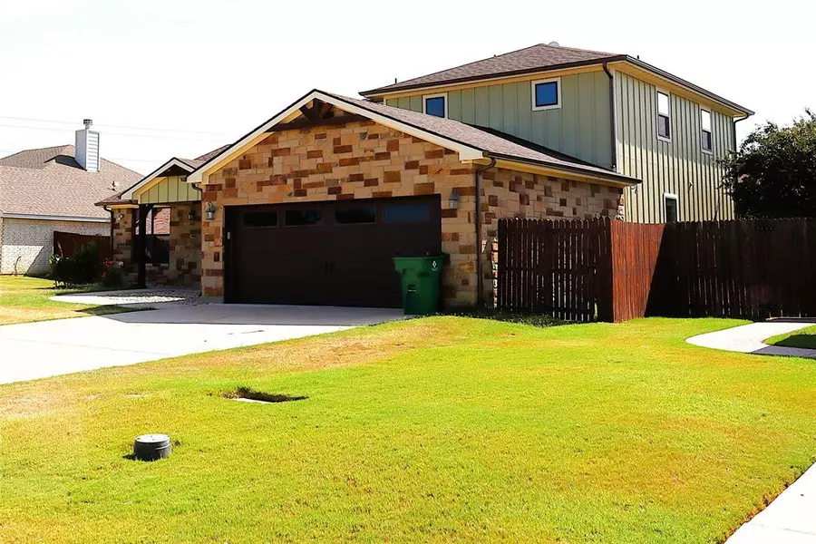 130 Elk Cove Cove, Stephenville, TX 76401