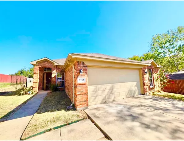 8157 Whitney Lane, Fort Worth, TX 76120