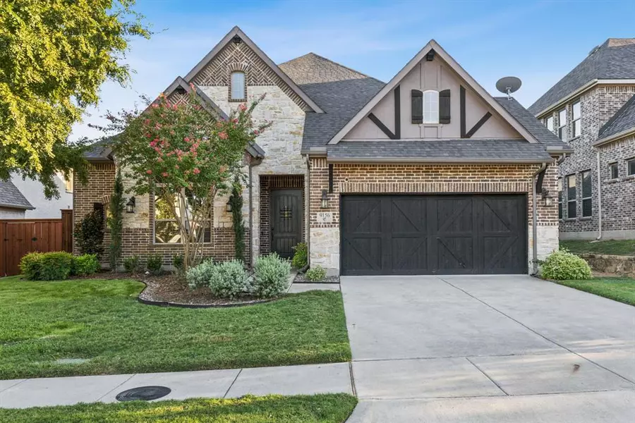 9156 Vintage Oaks Court, Dallas, TX 75231