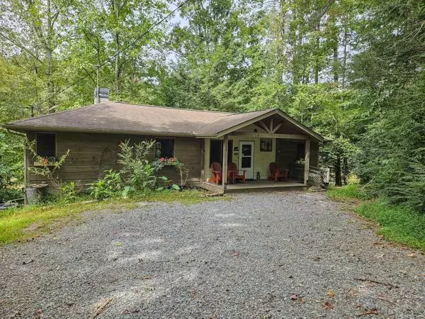 Ellijay, GA 30540,1270 Beaver Lake Drive