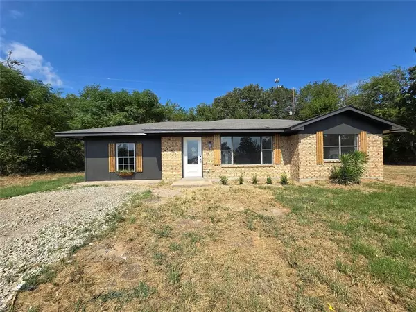 2590 S Fm 779, Emory, TX 75440