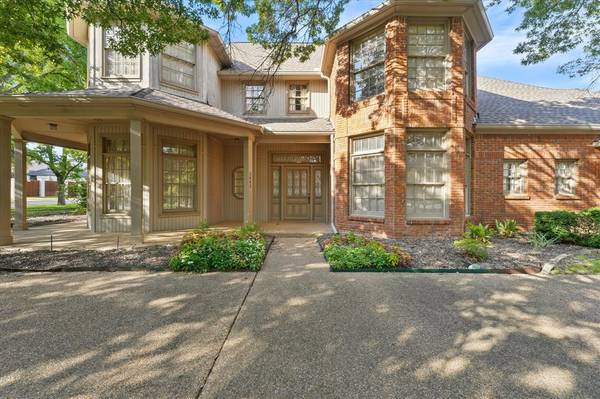 5003 Briargrove Lane, Dallas, TX 75287