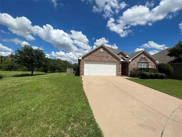 Arlington, TX 76013,1001 Andromeda Way