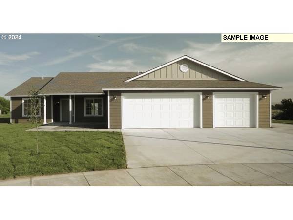 2932 Cardinal PL, Umatilla, OR 97882