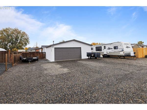 355 NE TENTH ST, Irrigon, OR 97844