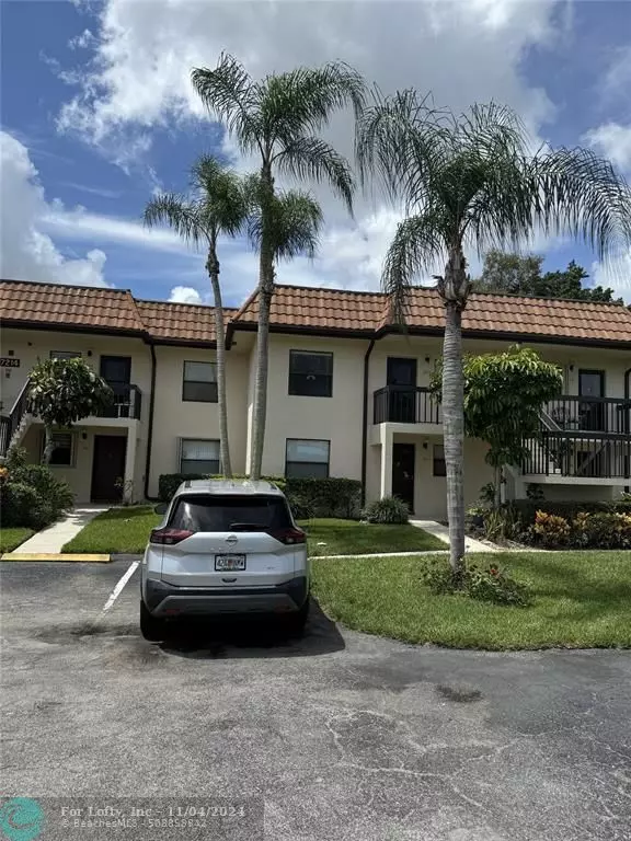 Lake Worth, FL 33467,7214 Golf Colony Ct  #205