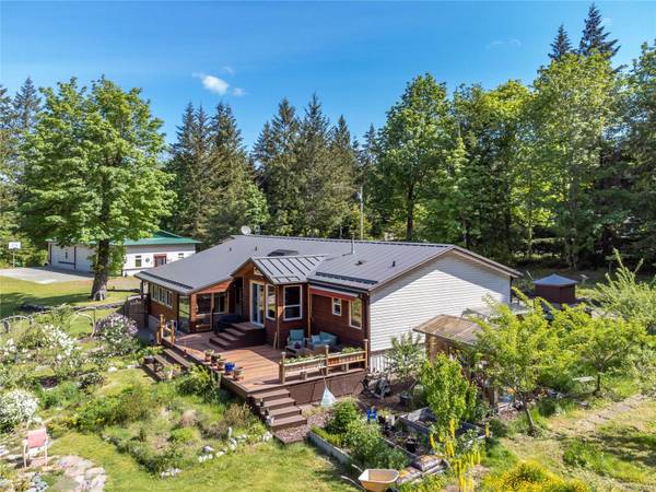 591 Green Rd, Quadra Island, BC V0P 1H0