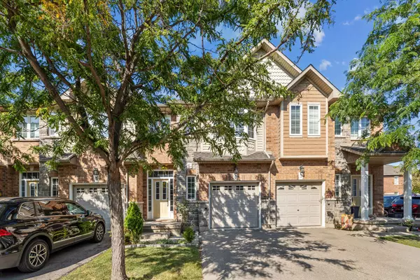 40 Dartmouth Gate #6, Hamilton, ON L8E 0B9