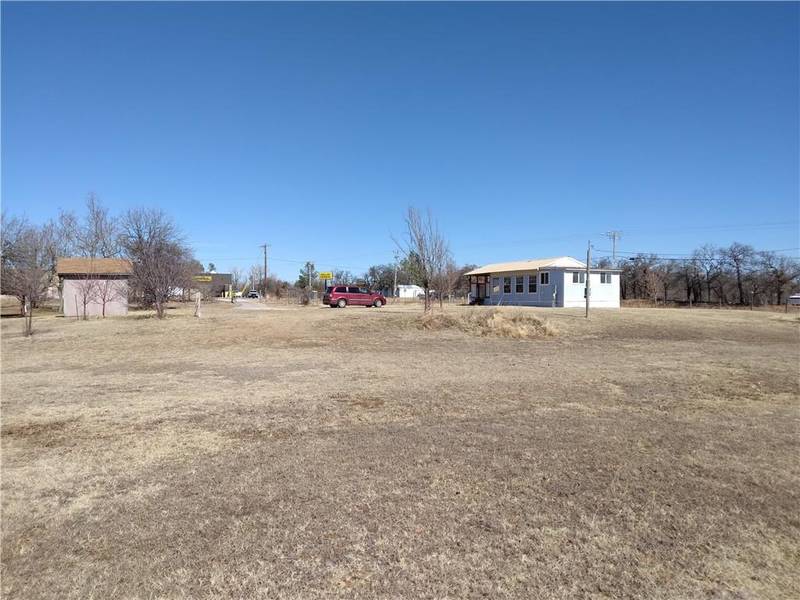 151 S Peebly Road, Choctaw, OK 73020