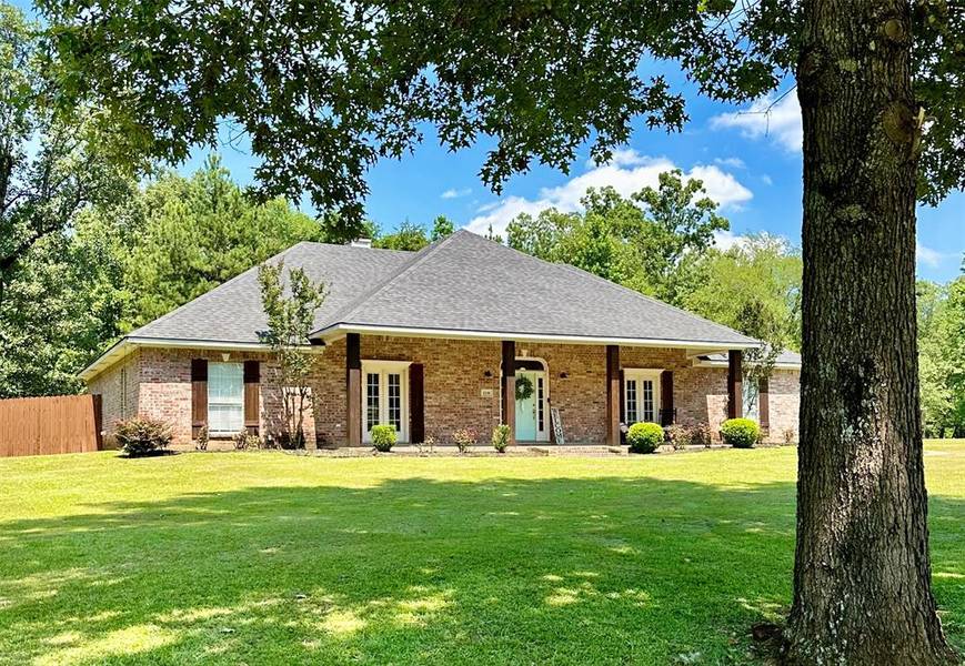 108 Oak Leaf Trail, Benton, LA 71006