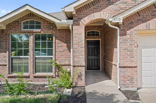 Fort Worth, TX 76179,6533 Waterhill Lane