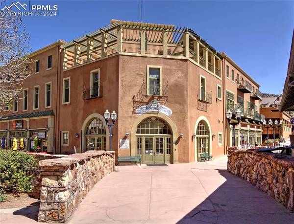 934 Manitou AVE #307, Manitou Springs, CO 80829