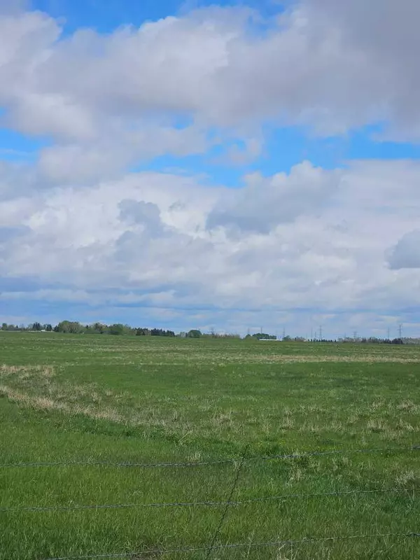 Rural Rocky View County, AB T1X 0H7,W4; R28;T22;S34;SW