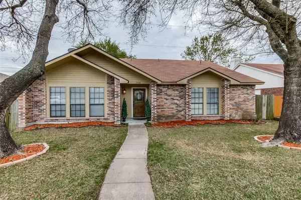 7106 Christina Lane, Garland, TX 75043