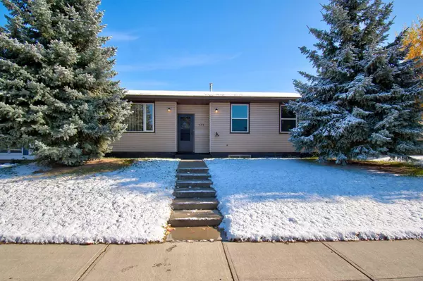 135 Pensville RD Southeast, Calgary, AB T2A 3Y7