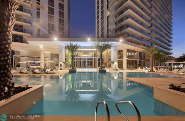 Aventura, FL 33160,16385 Biscayne Blvd  #2606