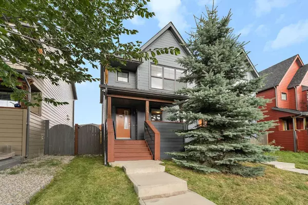 34 Walden DR SE, Calgary, AB T2X 0S6