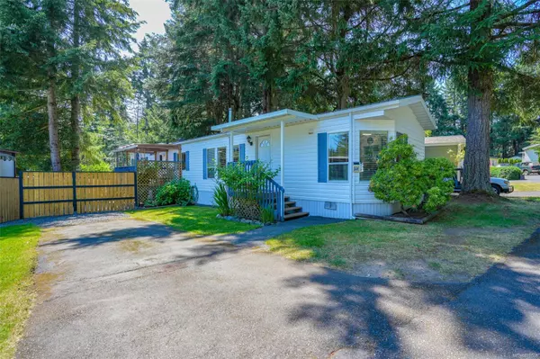 Nanoose Bay, BC V9P 9K2,2465 Apollo Dr #245