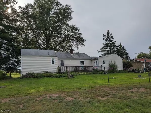 Readington Twp., NJ 08822,974 Rt. 523