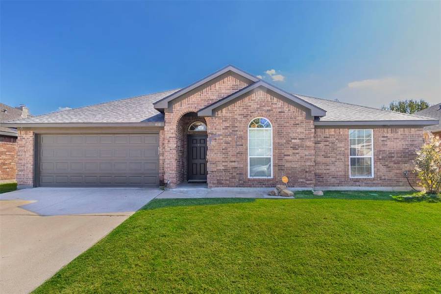 418 McMurtry Drive, Arlington, TX 76002