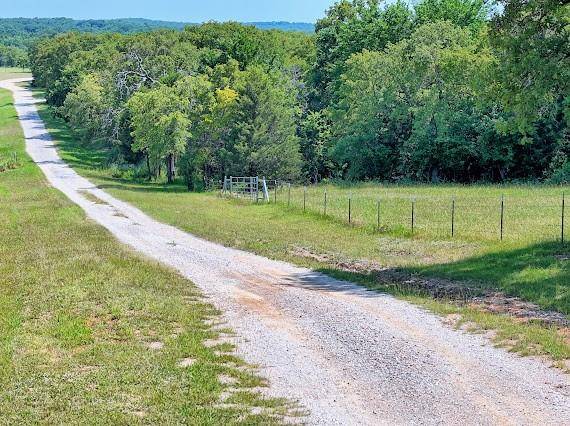 Bowie, TX 76230,594 Private Road 295