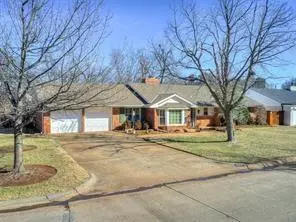 Nichols Hills, OK 73116