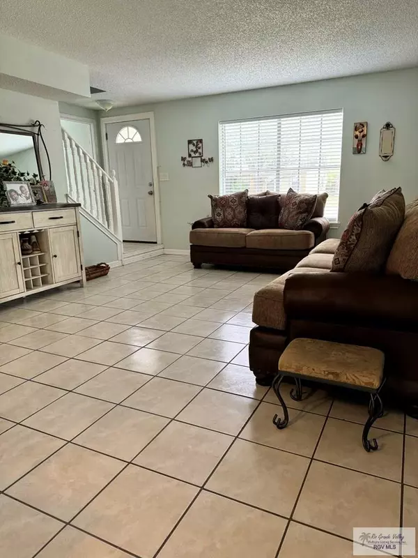 Harlingen, TX 78550,1725 PEACH TREE CT.