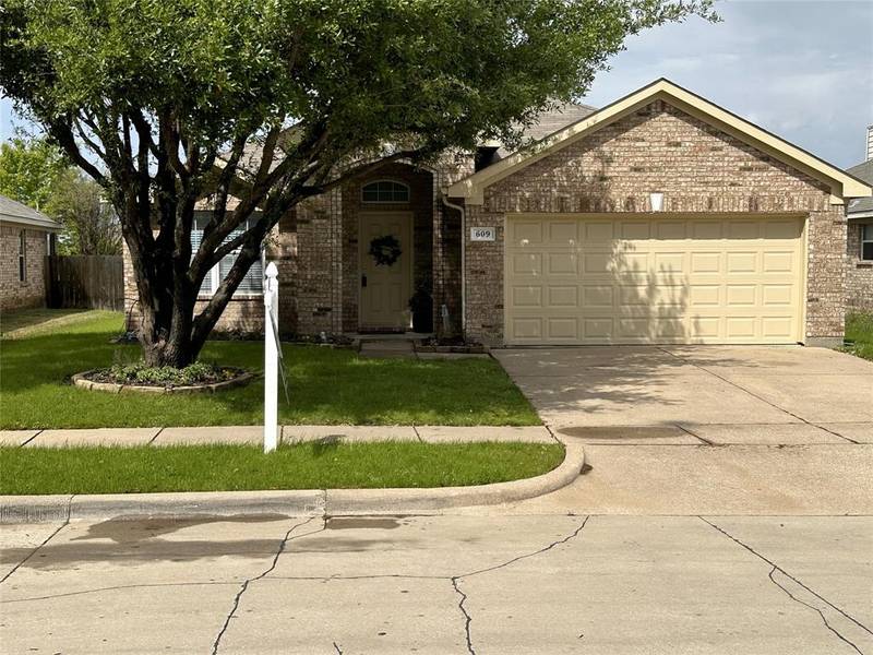 609 soledad Street, Arlington, TX 76002