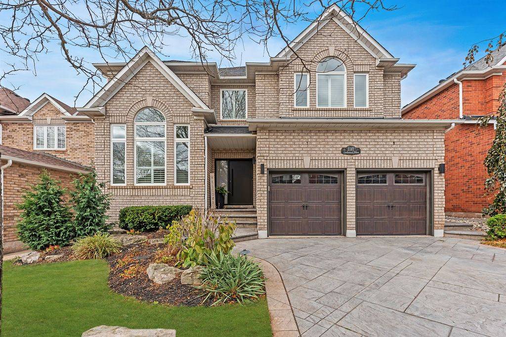 Oakville, ON L6H 6T5,1181 Lindenrock DR