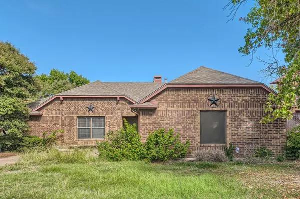 2517 Heatherdale Drive, Mesquite, TX 75150