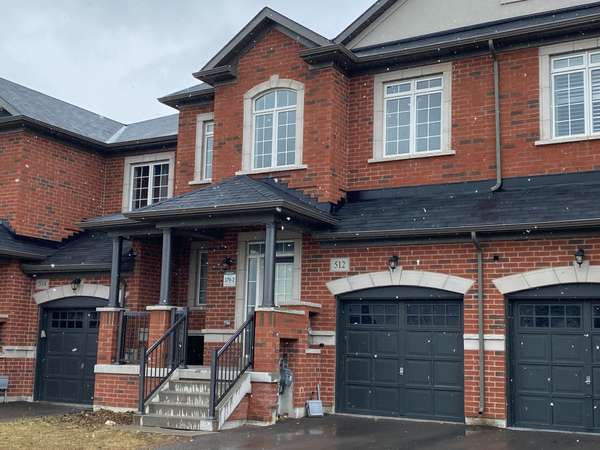 512 Threshing Mill BLVD, Oakville, ON L6H 7H5