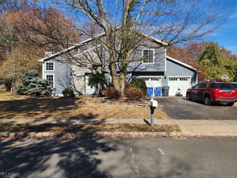 14 Monfort Dr, Hillsborough Twp., NJ 08844