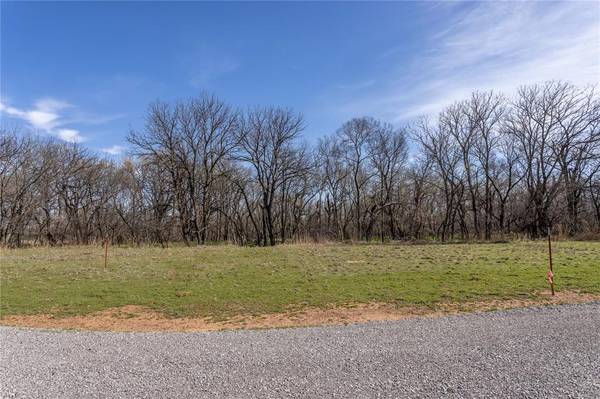 White Tail Road, Weatherford, OK 73096