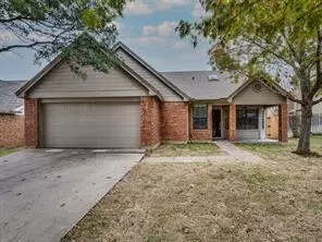 6003 Ivy Glen Drive, Arlington, TX 76017