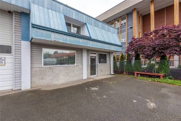 1437 16th Ave #C, Campbell River, BC V9W 2E4