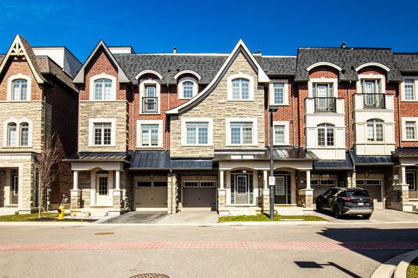 42 Ingleside ST, Vaughan, ON L4L 0H9