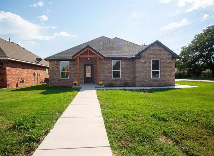 700 E Johnson Street, Lexington, OK 73051