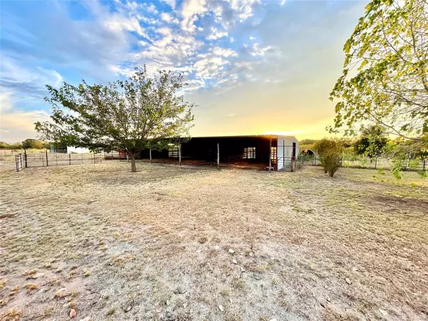 De Leon, TX 76444,200 County Road 487