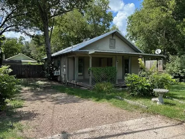 Glen Rose, TX 76043,505 Grace Street