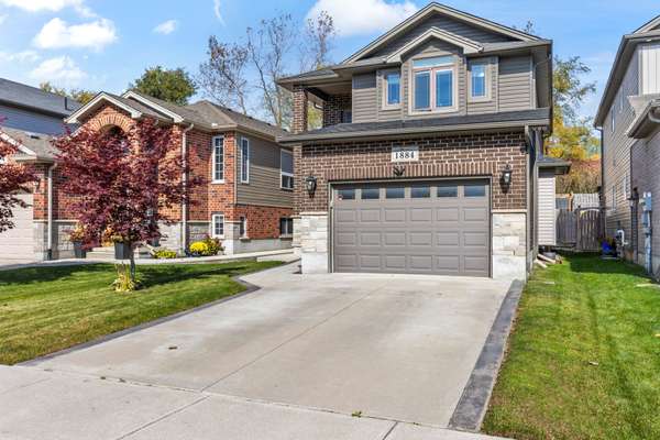 1884 Frederick CRES, London, ON N5W 0A5