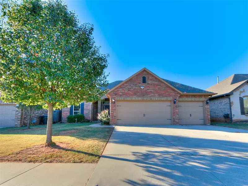 700 NE 23rd Street, Moore, OK 73160