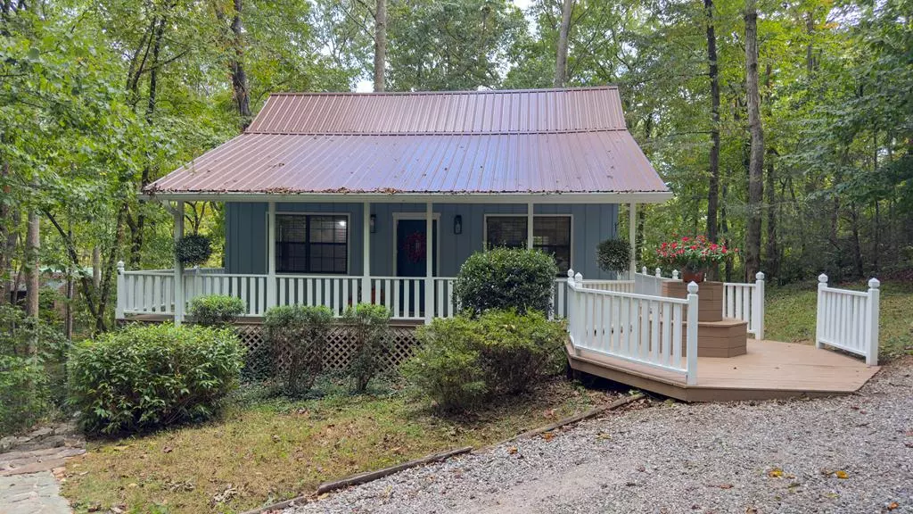 526 Honeysuckle Lane, Blairsville, GA 30512