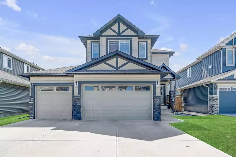 624 Harrison CT, Crossfield, AB T0M0S0