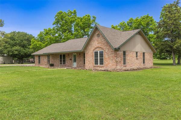 Cooper, TX 75432,950 W Marshall Avenue