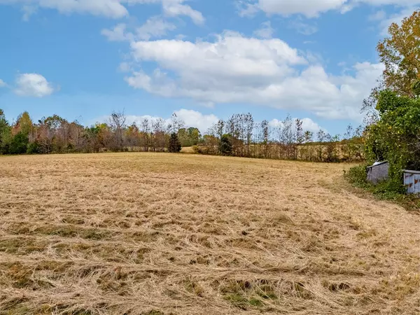 Sparta, TN 38583,8 AC Hutchings College Road