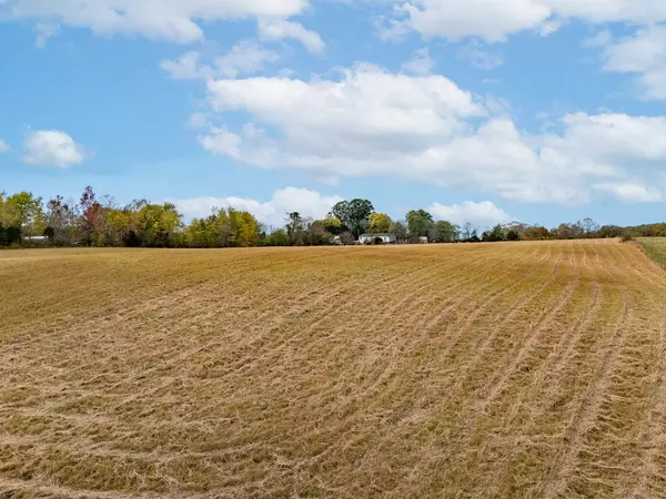 Sparta, TN 38583,8 AC Hutchings College Road