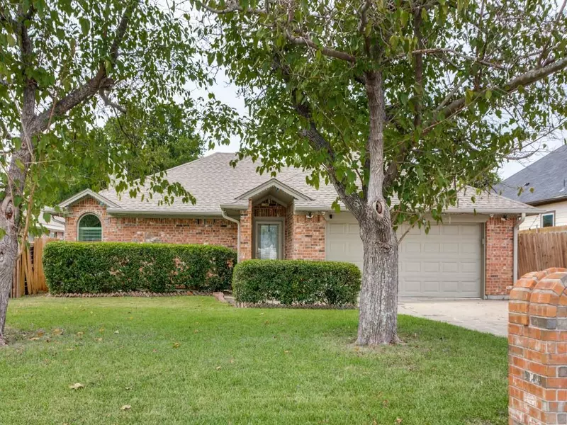 7821 Tacoma Drive, White Settlement, TX 76108