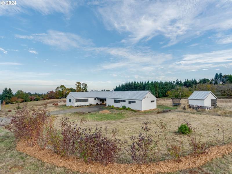 17075 SE WALNUT HILL RD, Amity, OR 97101