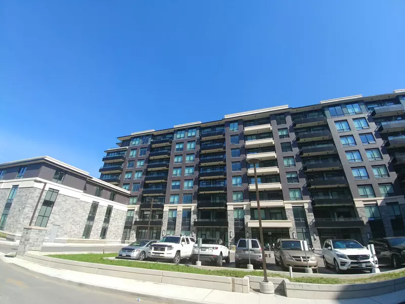 25 Water Walk DR #501, Markham, ON L6G 0G3